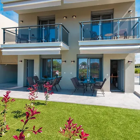 Stefanos Maisonettes - Portaria Nea Moudhania