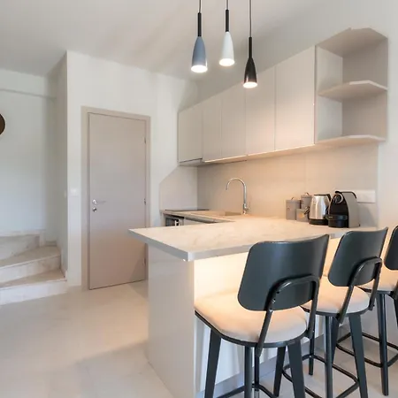 Semesterbostad Stefanos Maisonettes - Portaria *